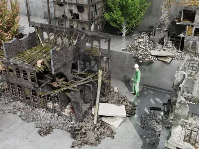 Urban ruins Low-poly 3D model purchase