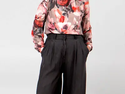 Posed Plus 00100 26