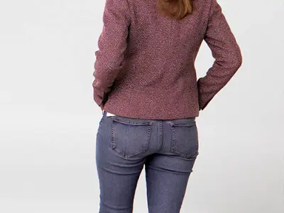 Posed 00179 17