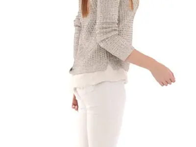 Emma Posed 013