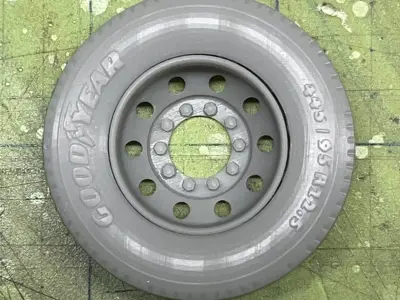 1-25th scale semi truck and trailer tires 22-5 inch 3D print model