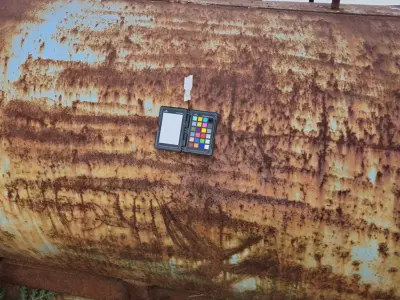 Oxidized Tank Rust Streaks  Texture