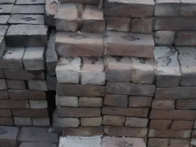 Crumbling Brick Wall Low-poly 3D model