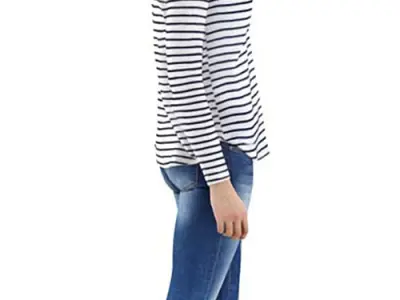 Elizabeth Posed 004