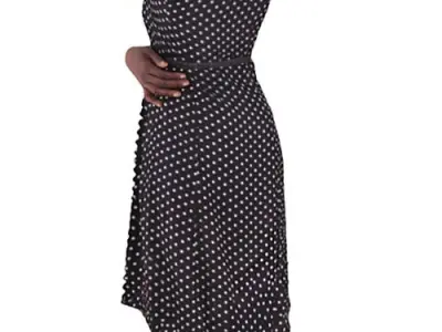 Joyce Posed 015