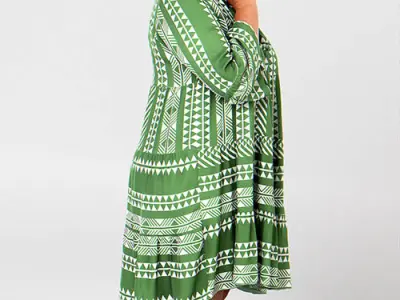 Posed Plus 00054 37