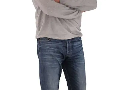 Richard Posed 002