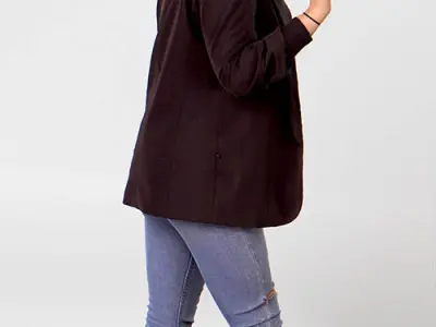Posed 00166 06
