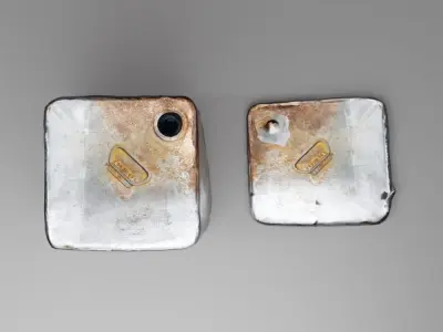 Low-Poly Scanned Grunge Metal Box with a lid  3D model