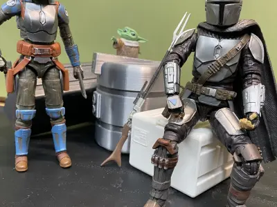 Mandalorian theme inspired round crate 3D print model