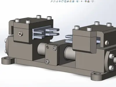 Machine vice with movable replaceable jaws 3D model