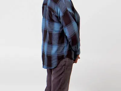 Posed 00162 02