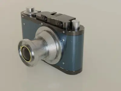 Retrocamera Free low-poly 3D model