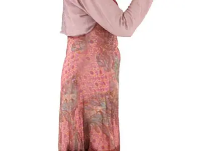 Caren Posed 007
