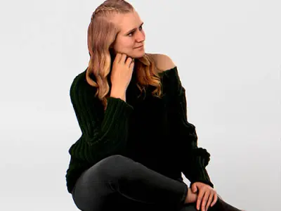 Posed Plus 00006 17