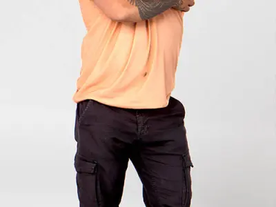 Posed 00216 14