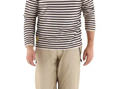 Frank Posed 001