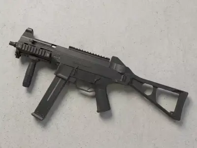 Low-Poly 3D Model of the Heckler and Koch UMP Submachine Gun 3D model