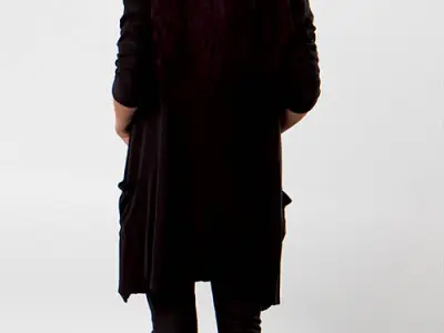 Posed Plus 00101 17