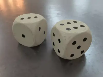 Antique Dice PBR Game-Ready Low-poly 3D model