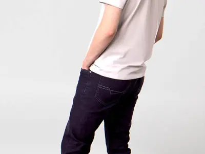 Posed 00194 04