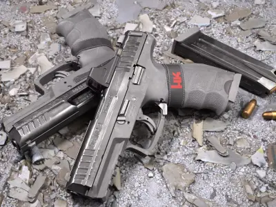 Handgun Heckler Koch VP9 low-poly 3d model Low-poly 3D model