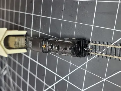 N-Scale Shunting Shack for Uncoupling N-Scale Trains 3D print model