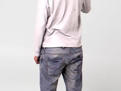 Posed 00210 15