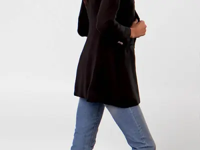 Posed Plus 00076 15