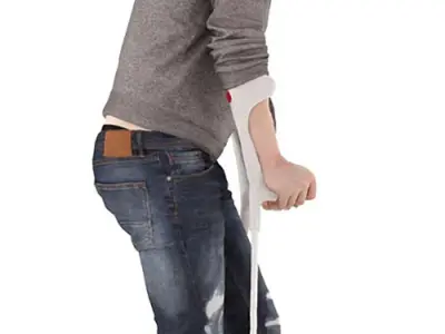 Scott Posed 021