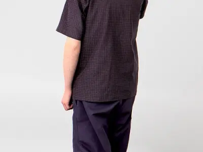 Posed 00134 17