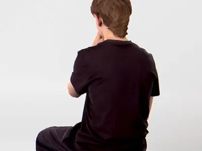 Posed 00204 34