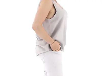 Charlotte Posed 001