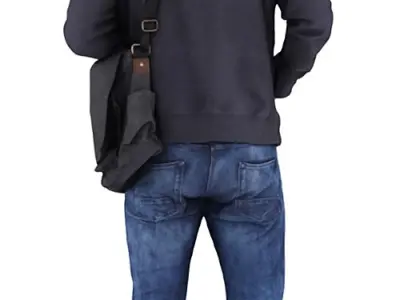 Simon Posed 003