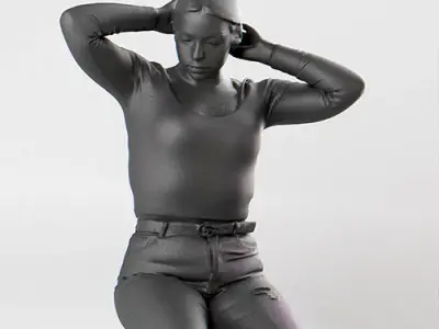 Posed 00166 37