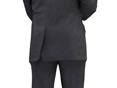 Ray Posed 009