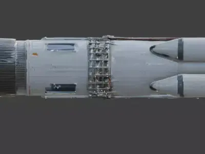 Realistic Sci-Fi Launch Vehicle 3D Model Low-poly 3D model