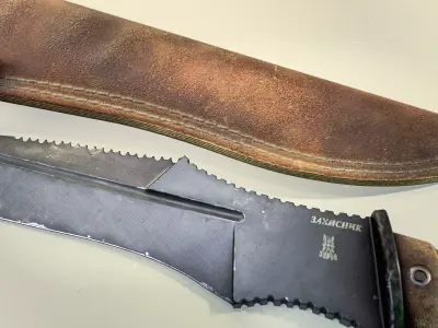 Knife Low-poly 3D model 3