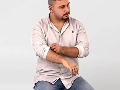 Posed Plus 00033 16