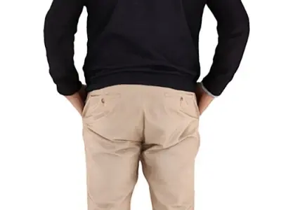 Richard Posed 012