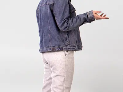 Posed 00113 27