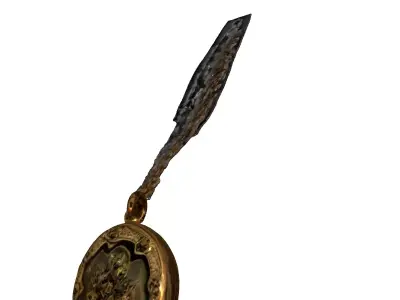 Antique Ornate Locket Pendant Low-poly 3D model