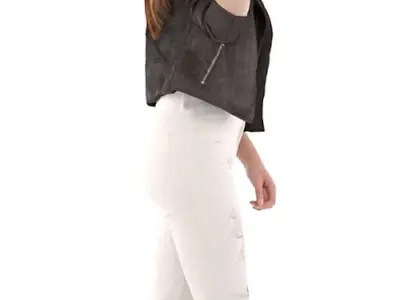 Emma Posed 023