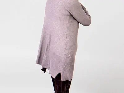 Posed 00201 31
