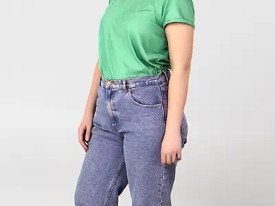 Posed 00120 02