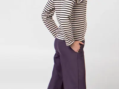 Posed 00154 02