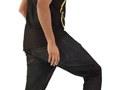 Kumar Posed 002