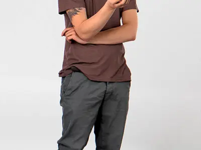 Posed Plus 00077 15