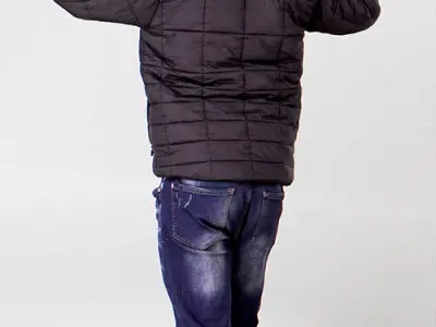 Posed 00174 18