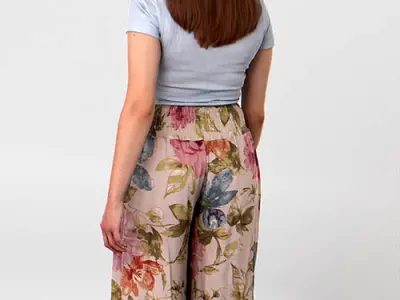 Posed Plus 00001 24